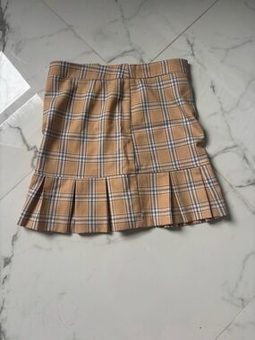Plaid Pleated Mini Skirt in Beige